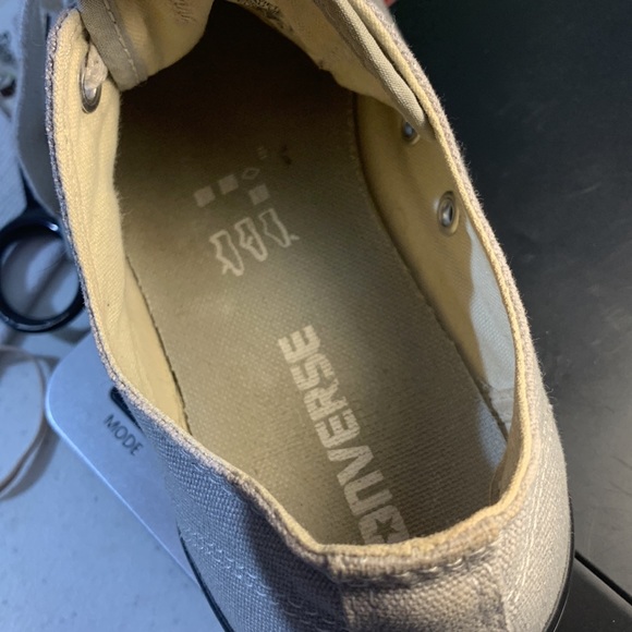 Converse All Star low women’s size 6 grey Chuck Taylor - Picture 8 of 8